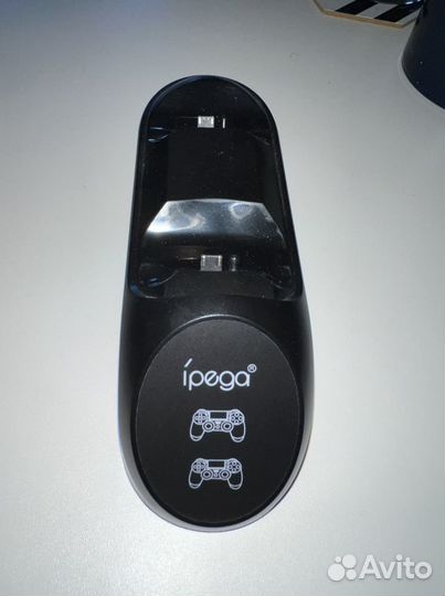 Док-станция для джостиков PS4