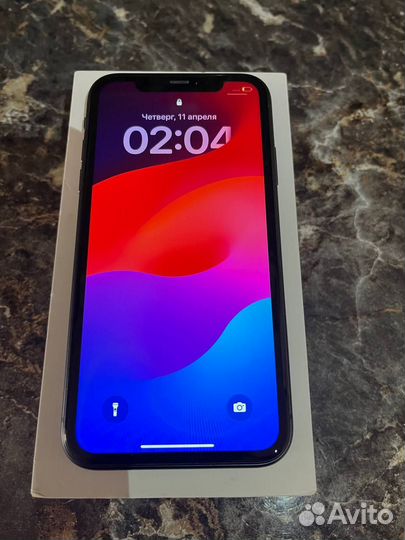 iPhone 11, 64 ГБ