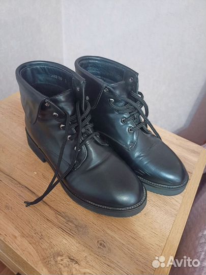 Ботинки женские демисезонные 36 р. натур. кожа