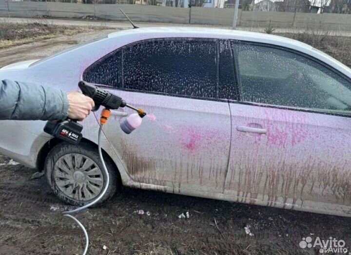 Аккумуляторная мойка высокого давления