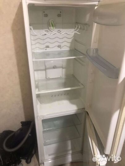 Холодильник на запчасти
