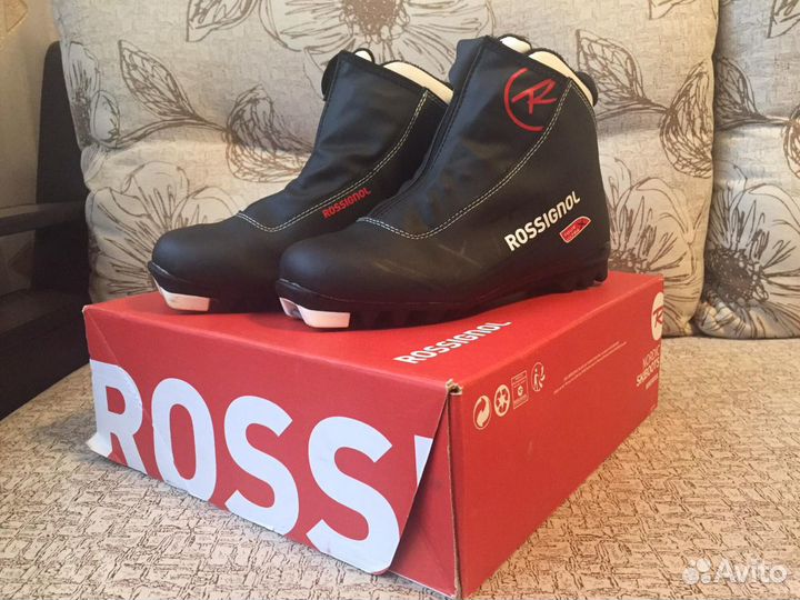 Лыжные ботинки Rossignol