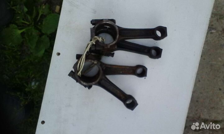 Поршня шатуны, пальцы