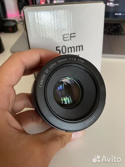 Canon ef 50mm f 1.8 stm