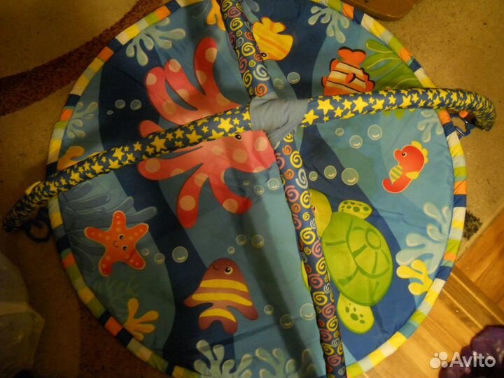 Игрушки, стульчик, самокаты, ходунки