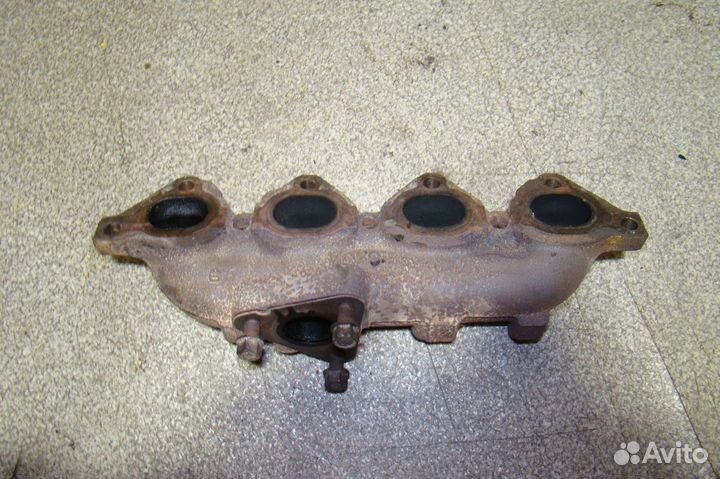 Коллектор выпускной Opel Astra H