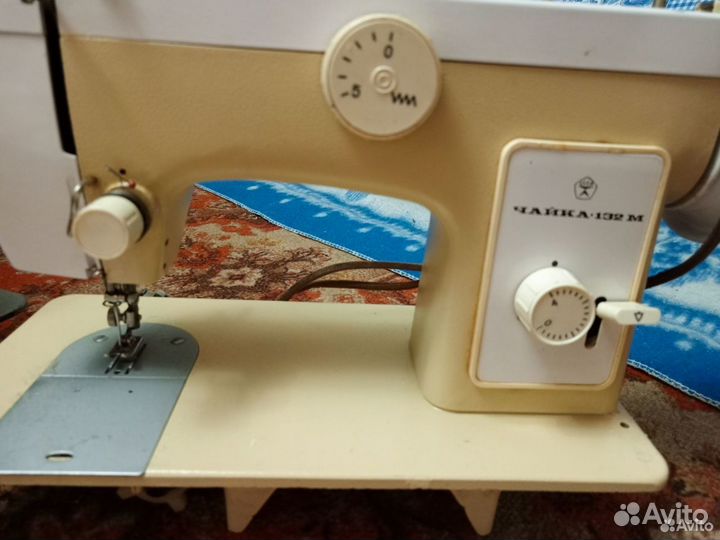 Швейная машина Чайка