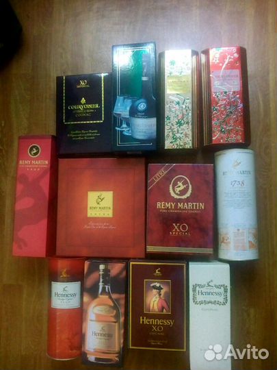 Пустые коробки из-под коньяка, виски, рома 90-00гг