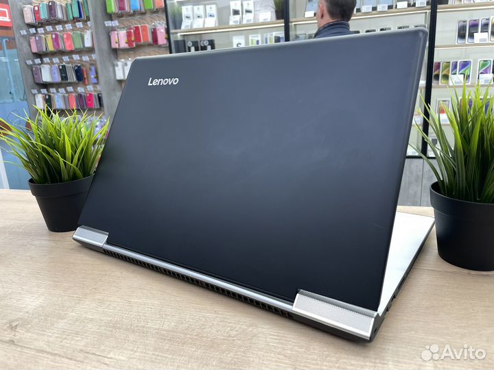 Ноутбук Lenovo 17