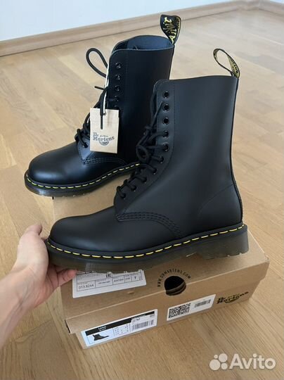 Ботинки Dr. Martens, оригинал