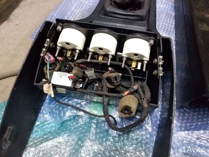 Двигатель Audi 80 3A в разборе