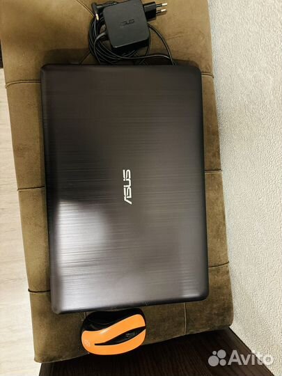 Asus vivobook pro 15/4ре ядра/SSD/Gefor810