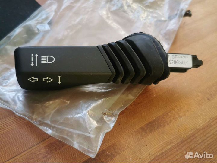 Подрулевой выключатель оригинальный Astra H