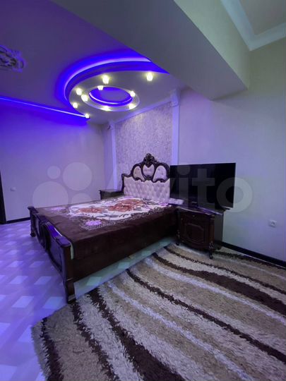 3-к. квартира, 98 м², 2/5 эт.