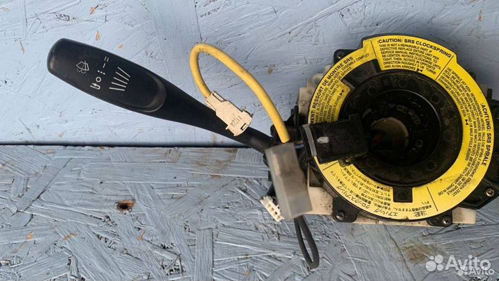 Переключатель дворников Mitsubishi Carisma