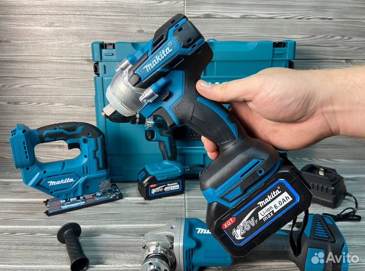 Набор 4 в 1 с лобзиком + 2 АКБ Макита art:67