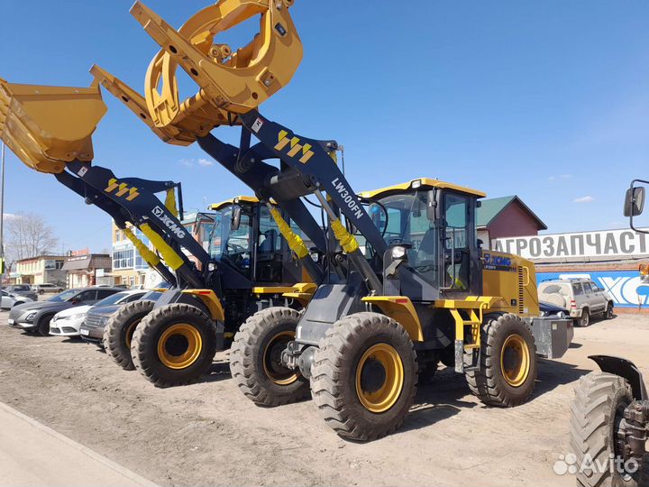 Фронтальный погрузчик XCMG LW300FN, 2022