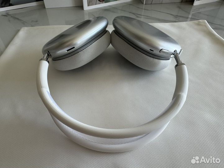 Наушники Airpods max