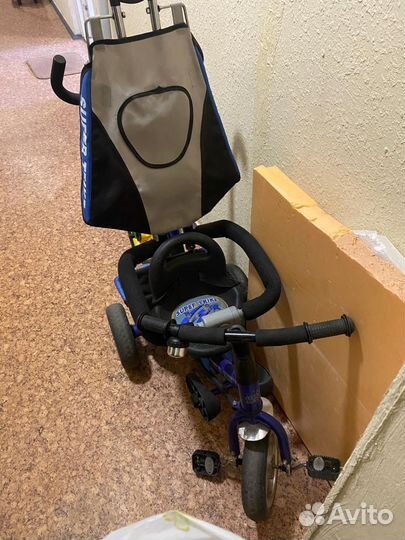 Детский трехколесный велосипед