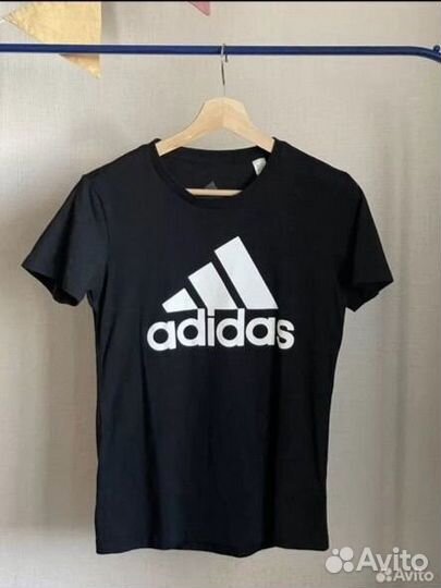 Новая футболка Adidas