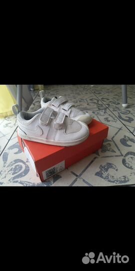Кроссовки nike