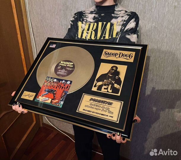 Eminem, 2 pac и др. золотой винил в рамке подарок