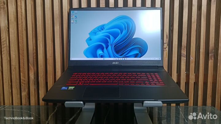 Игровой ноутбук MSI Katana GF76