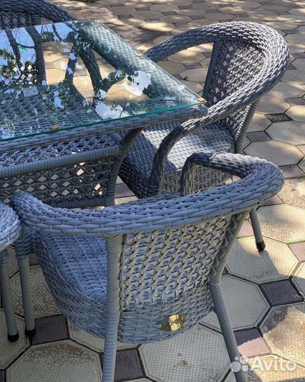 Мебель из ротанга ручного плетения
