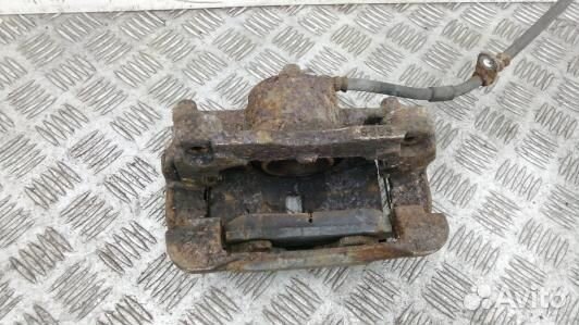 Суппорт тормозной передний правый suzuki kizashi 1