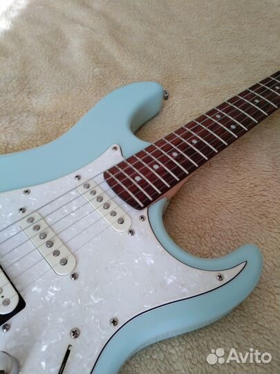 Электрогитара