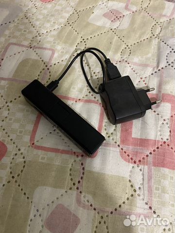 Портативное зарядное устройство Avon