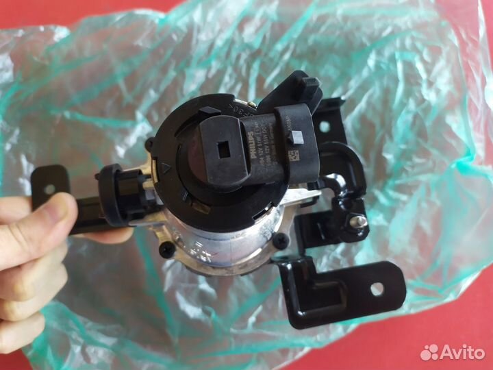 Фара противотуманная левая Kia Rio 4 FB 2017-2020