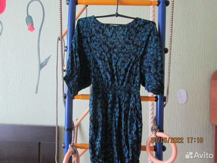 Платья женские 44р