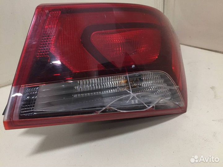 Фонарь задний правый Hyundai Solaris