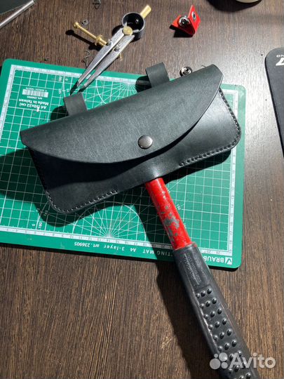 Чехол для пожарного топора из кожи