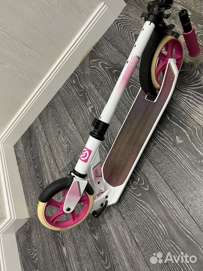 Продаю самокат Oxelo MID7, бело- розовый