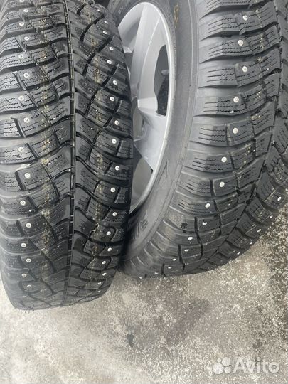 Продам диски на ниву оригинал