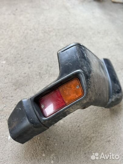 Клык заднего бампера правый nissan patrol y61