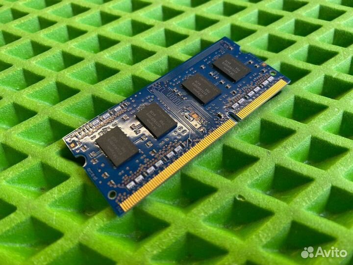 Озу RAM Hynix DDR3L 12800S 4GB - Универсальная