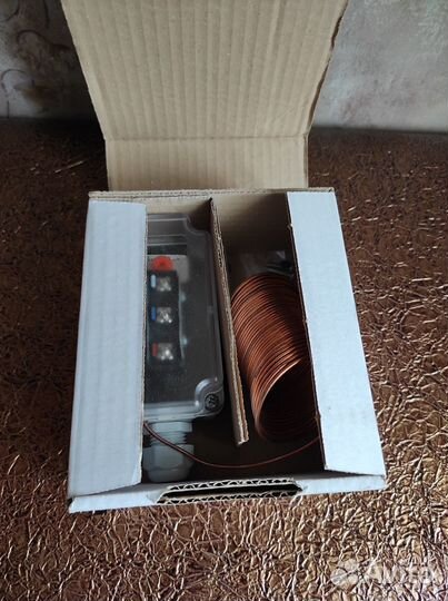 Термостат Shuft TF60/HY