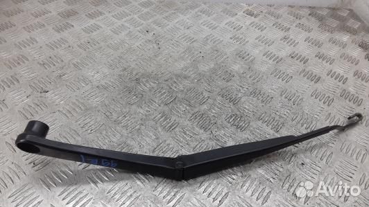 Щеткодержатель лобового стекла chrysler 300C 1 (99