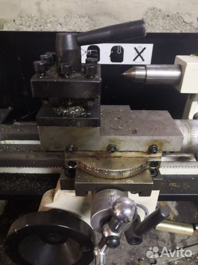 Токарный станок по металлу JET