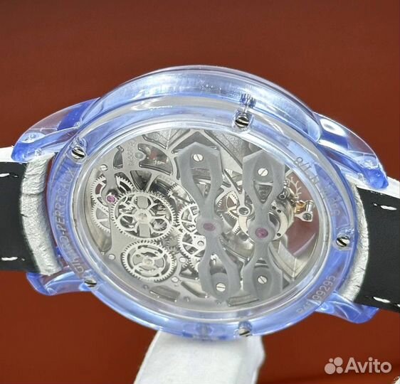 Часы Girard Perregaux Neo-Tourbillon Bridges