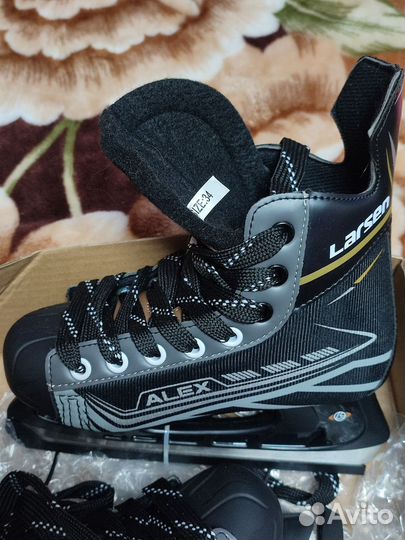 Коньки хоккейные детские