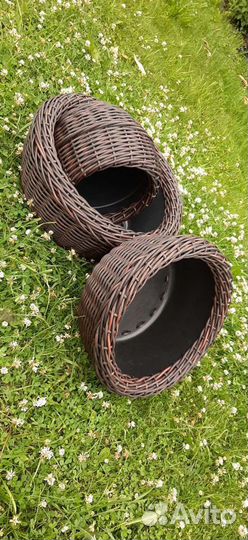 Кашпо и корзины из ротанга