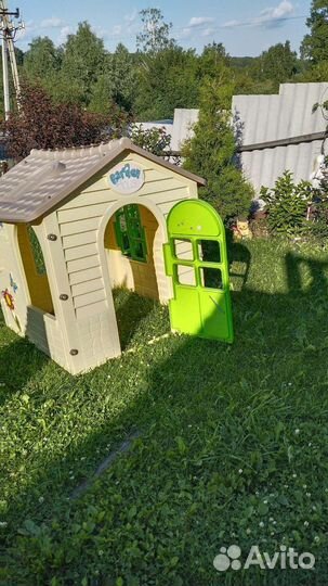 Детский игровой пластиковый домик