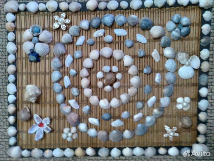 Панно из ракушек