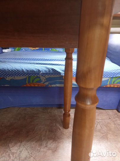 Кухонный стол бу