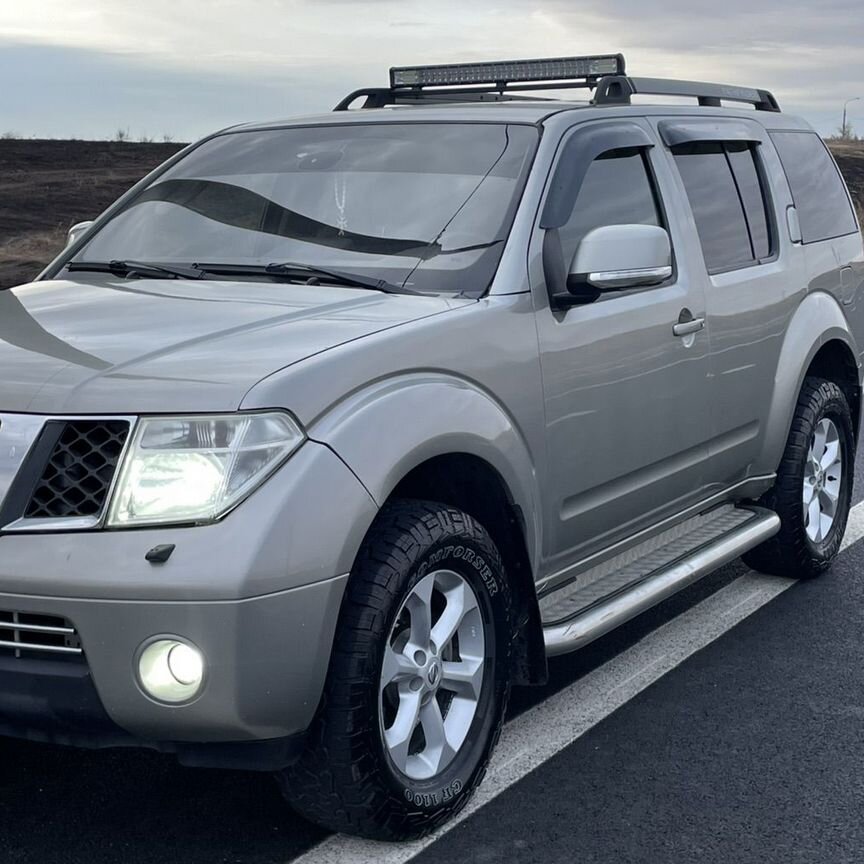 Купить Nissan Pathfinder полный привод с пробегом от 500 000