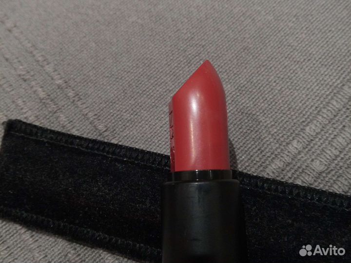 Nars Помада Audacious lipstick Mona